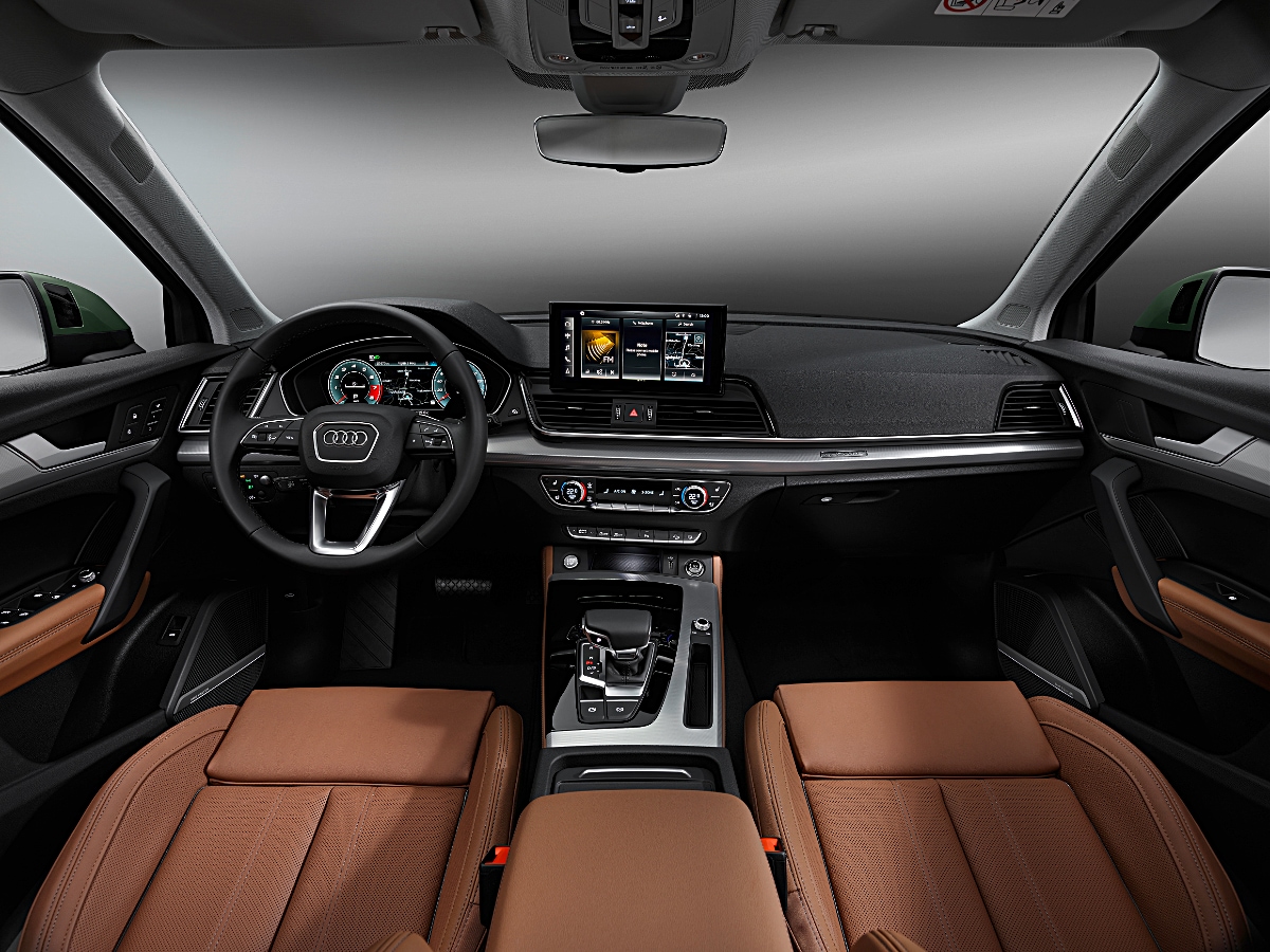 audi-q5-2022-black-interior